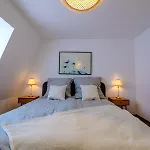 Mit Sonnenbalkon & Parkplatz Apartament *