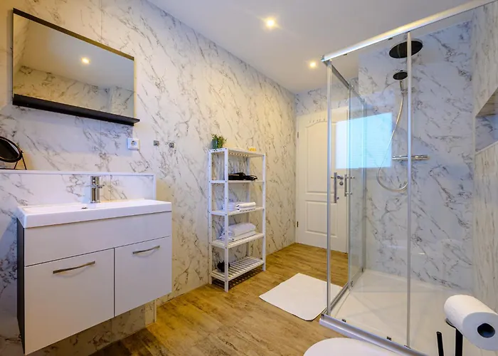 Lejlighed Mit Sonnenbalkon & Parkplatz