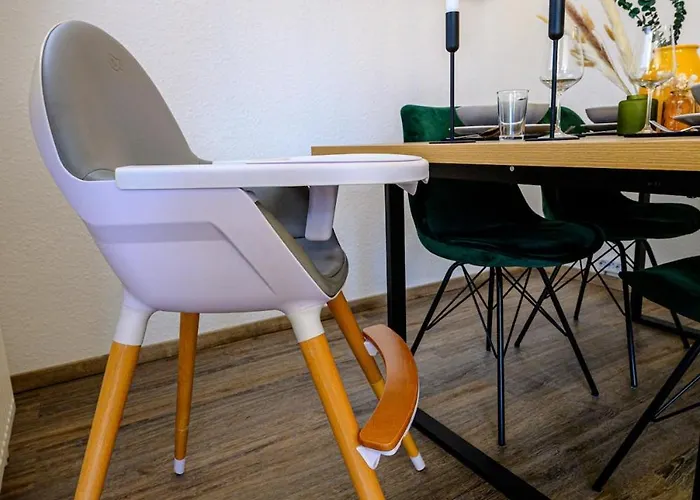 Mit Sonnenbalkon & Parkplatz Neustadt an der Weinstraße